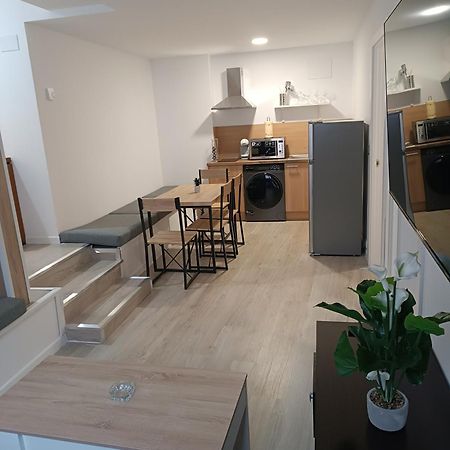 Apartamentos Turisticos Avila Puerta De San Isidro 1-4 Zewnętrze zdjęcie