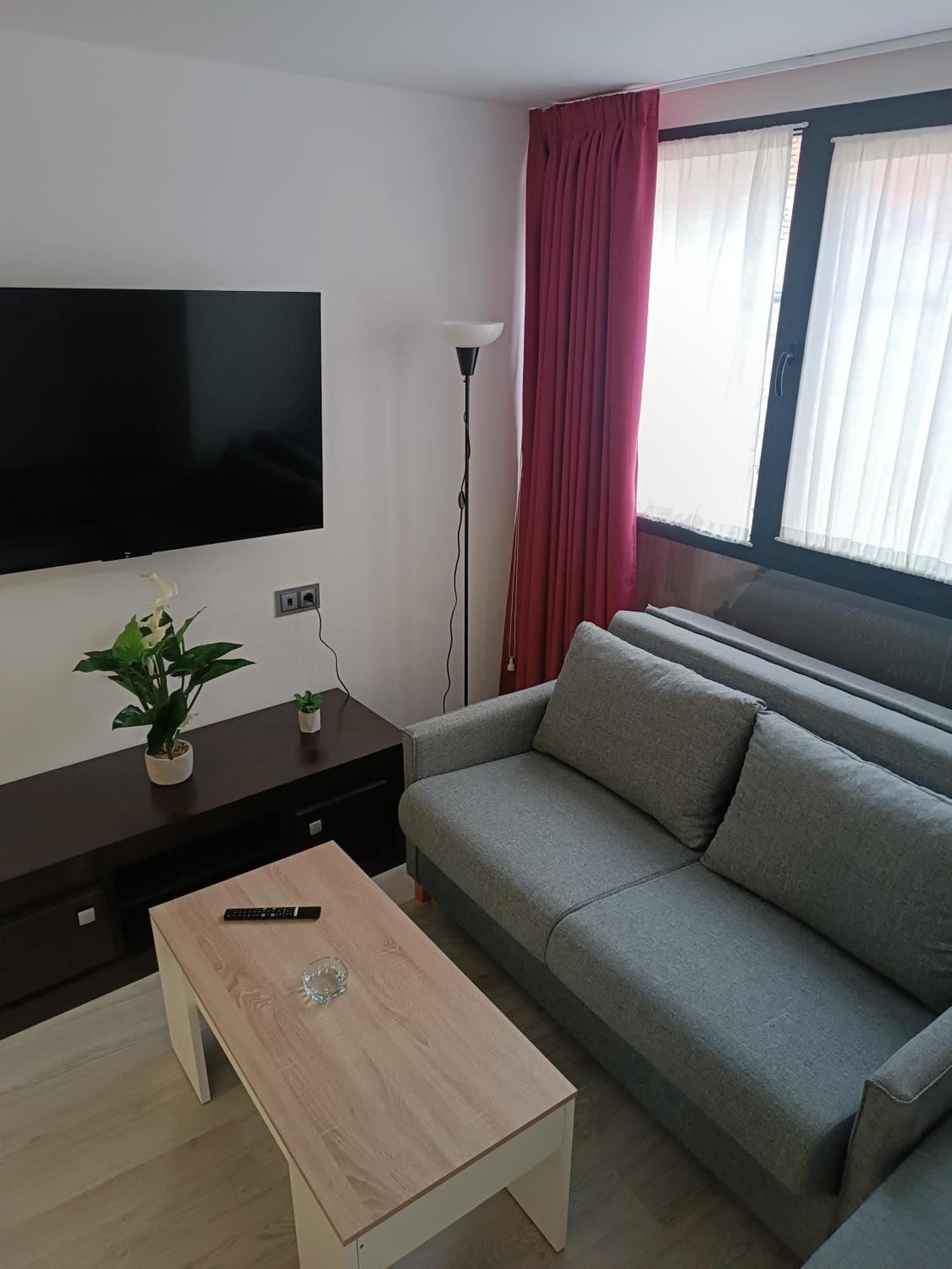 Apartamentos Turisticos Avila Puerta De San Isidro 1-4 Zewnętrze zdjęcie